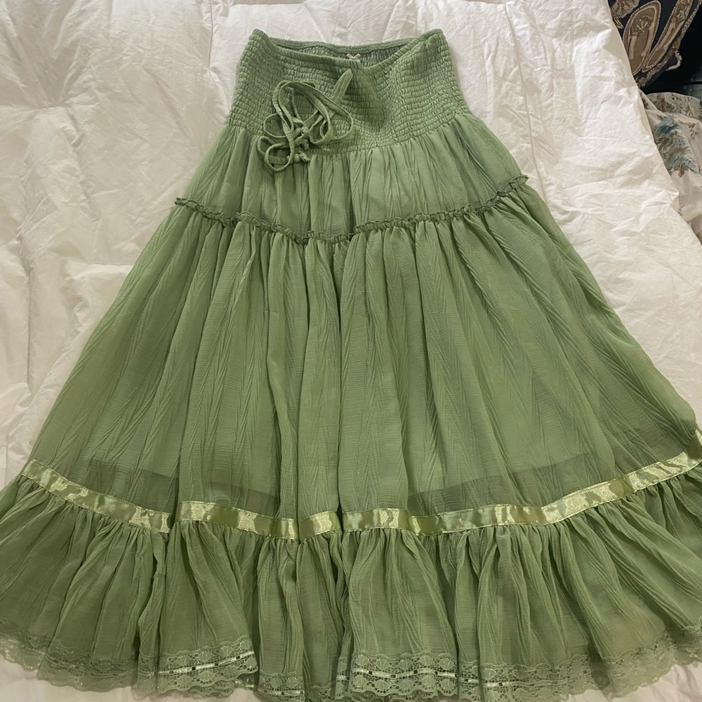 Green tube top dress